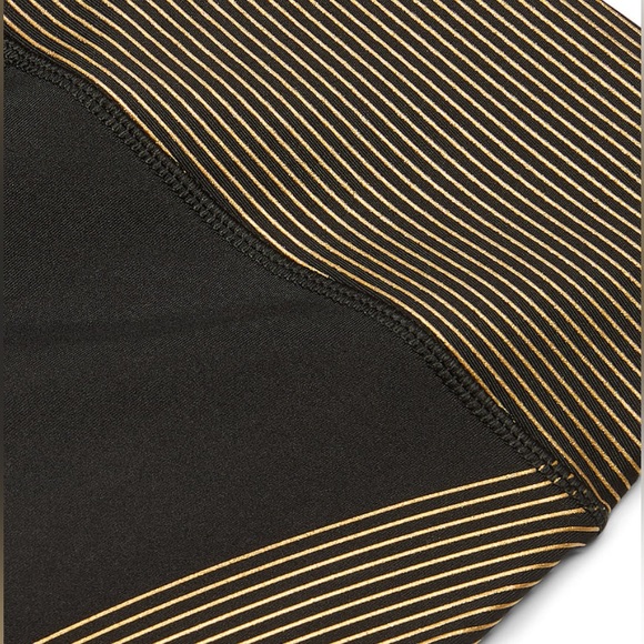 Victorias Secret leggings - Picture 3 of 6